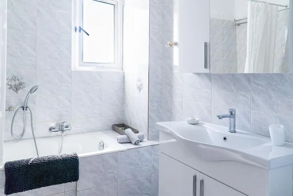 Come And Sea Apartment Vlachata Holiday home